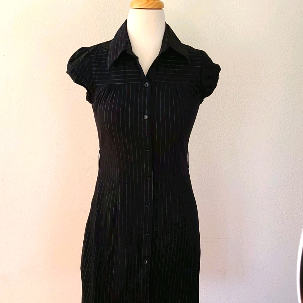 IZ, Dress